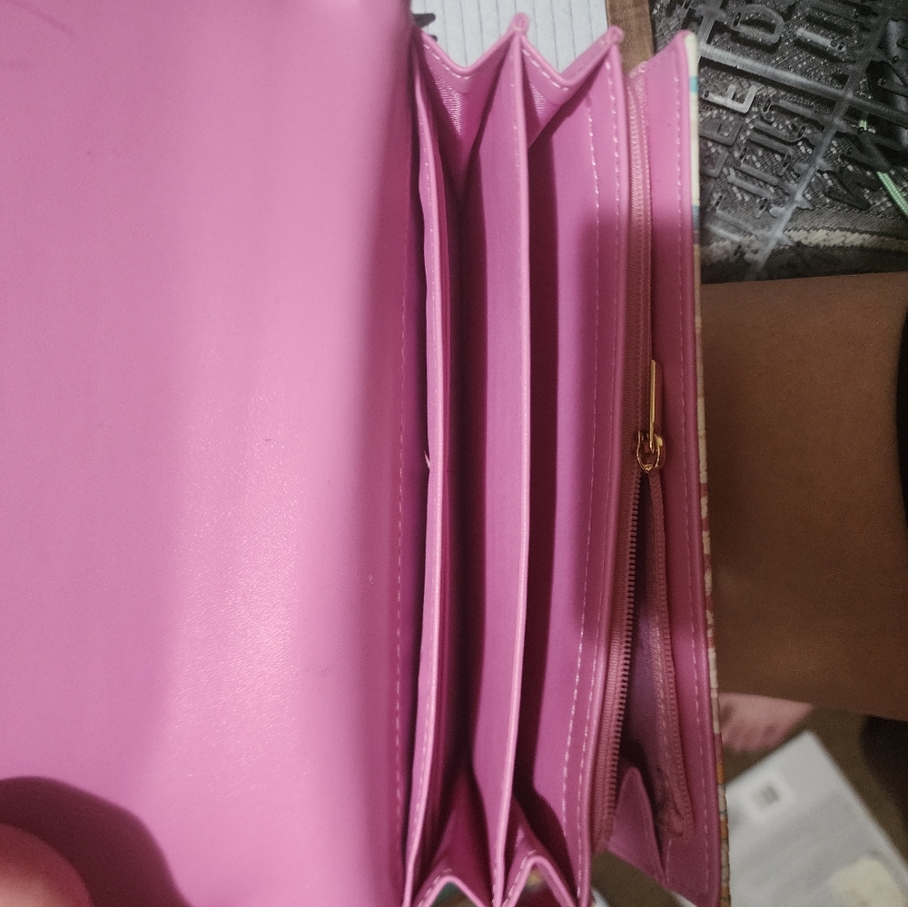 Wallet - Picture 2 of 3